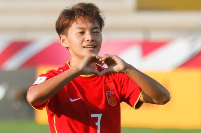 发现半岛体育-【前瞻】女足战伊朗连胜即可晋级 王霜如何庆生？